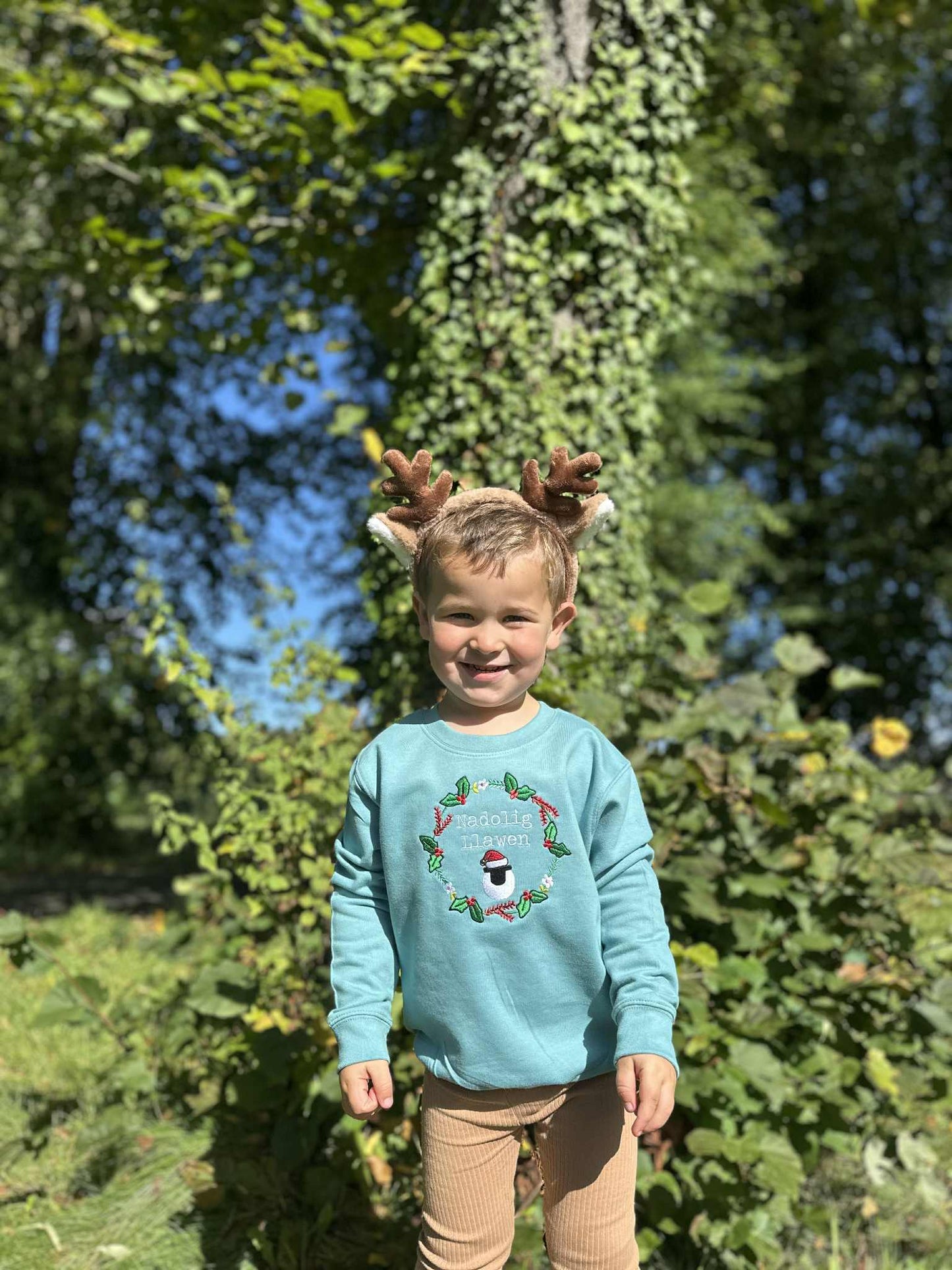 Siwmperi Nadolig OG dafad - Christmas jumpers