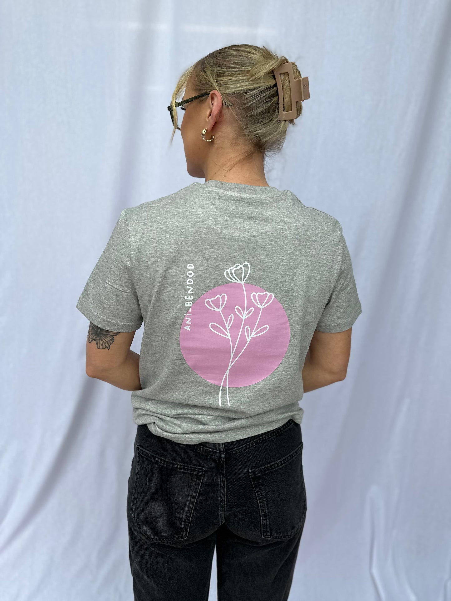 Bendigedig ani-bendod tee