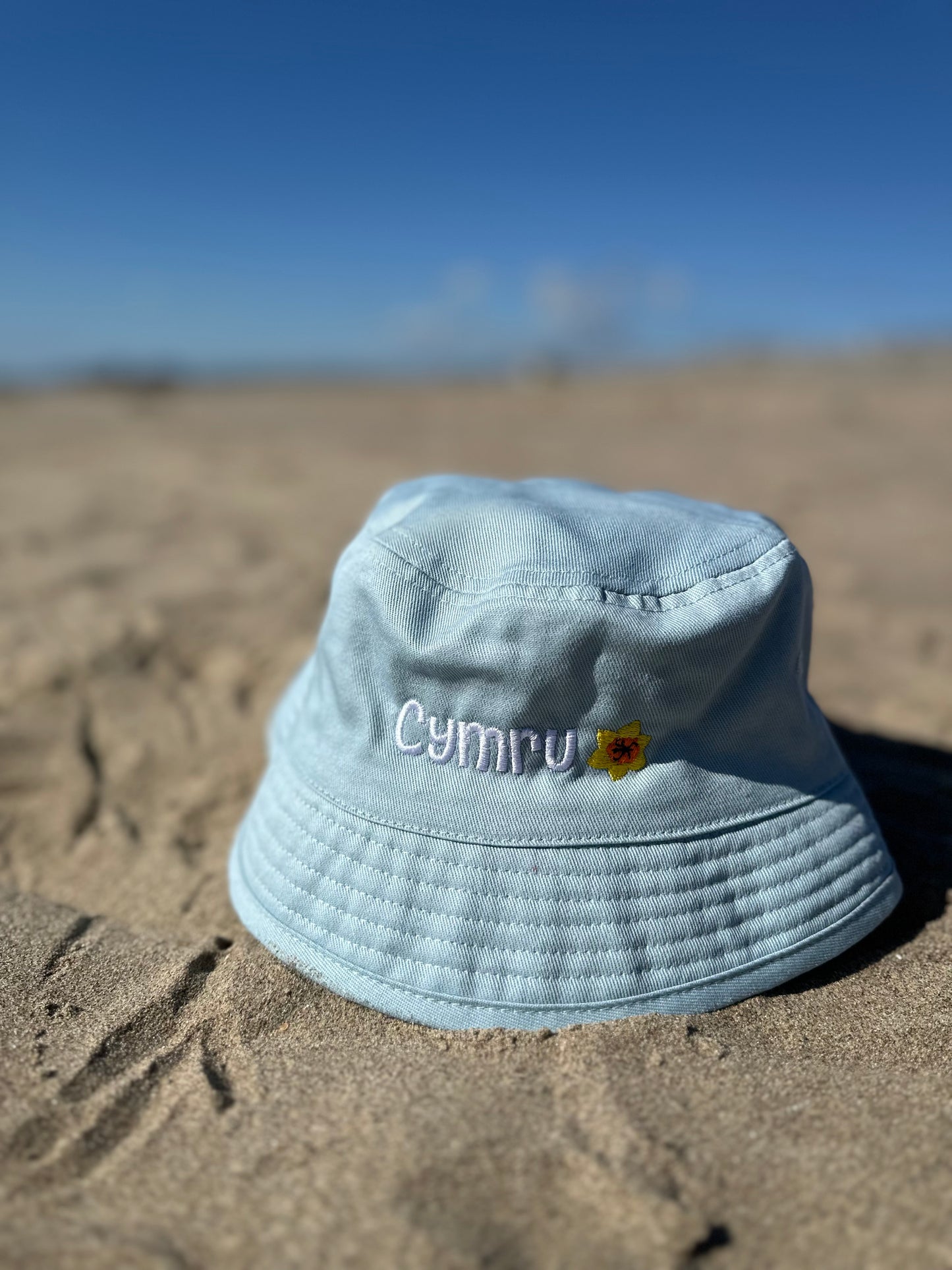 LEFTOVER STOCK - Hetiau bwced a hetiau haul- Bucket and sun hats CLEARANCE