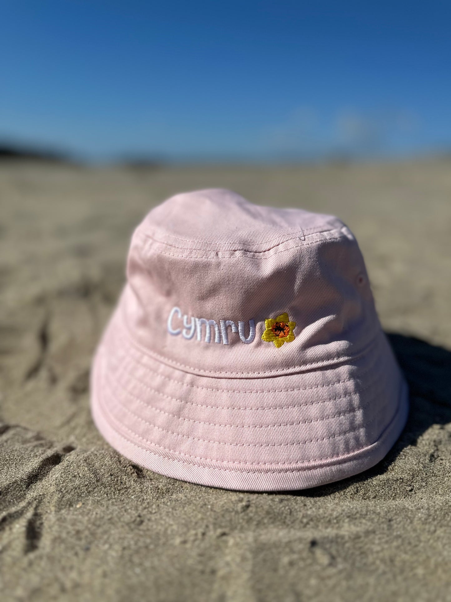 LEFTOVER STOCK - Hetiau bwced a hetiau haul- Bucket and sun hats CLEARANCE
