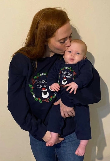 Siwmperi Nadolig OG dafad - Christmas jumpers