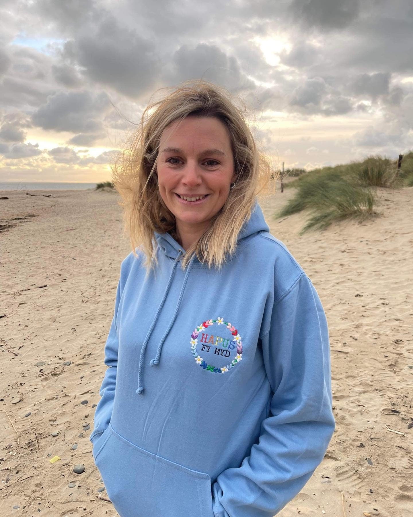 Hapus fy myd- ani-bendod Hoodie