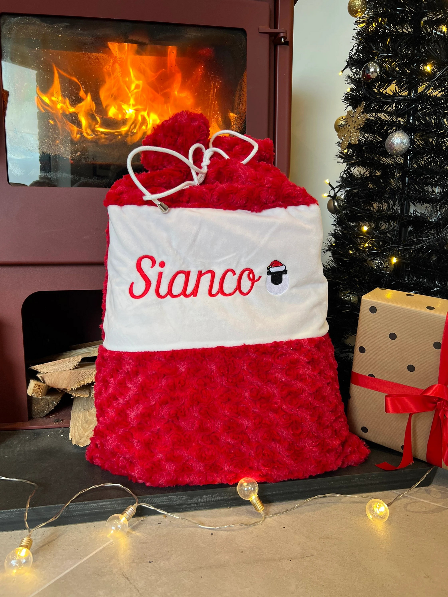 EMBROIDERY Sachau a Sanau Nadolig/Christmas Sacks and stockings