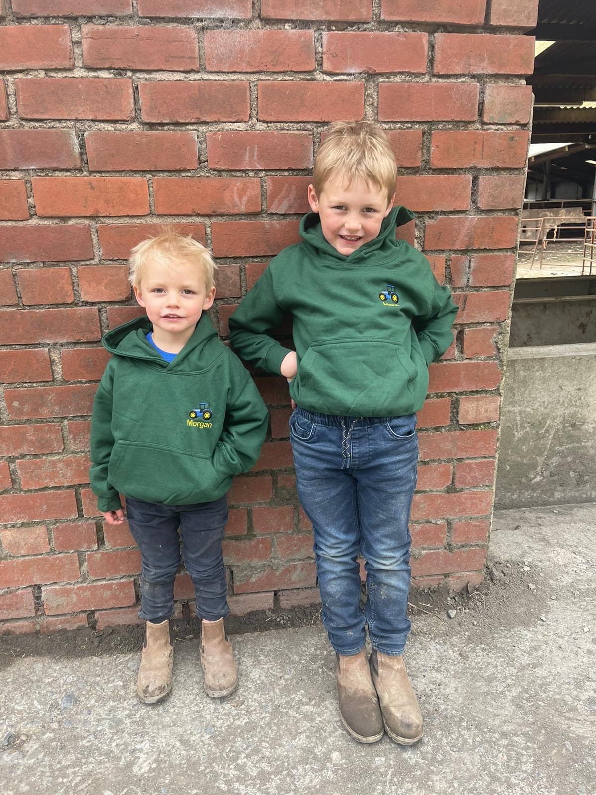 GWYRDD Hoody- GREEN personalised plant/kids-ani-bendod
