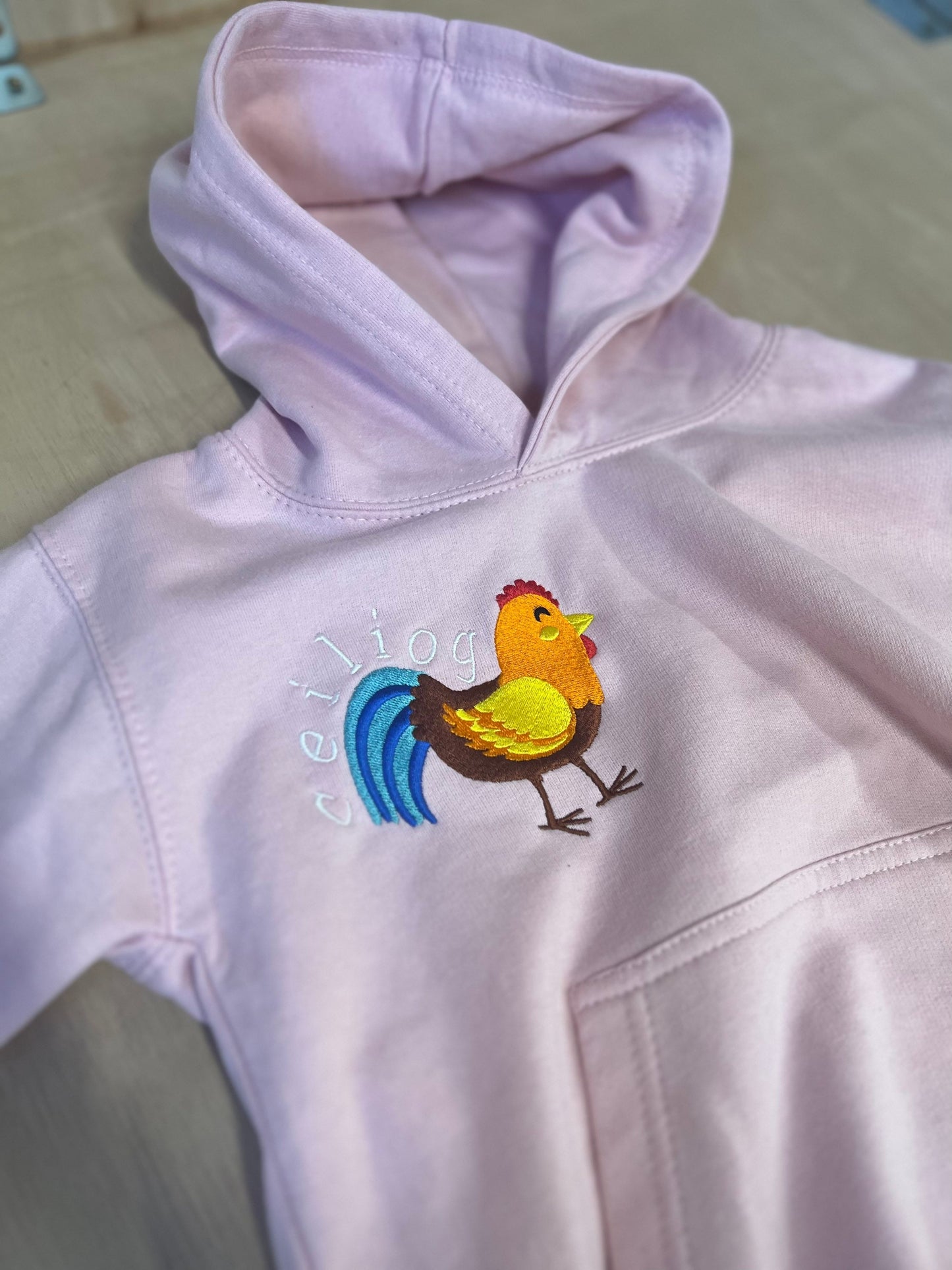 PINC- Hoodies y fferm ani-bendod farm Hoodies PINK