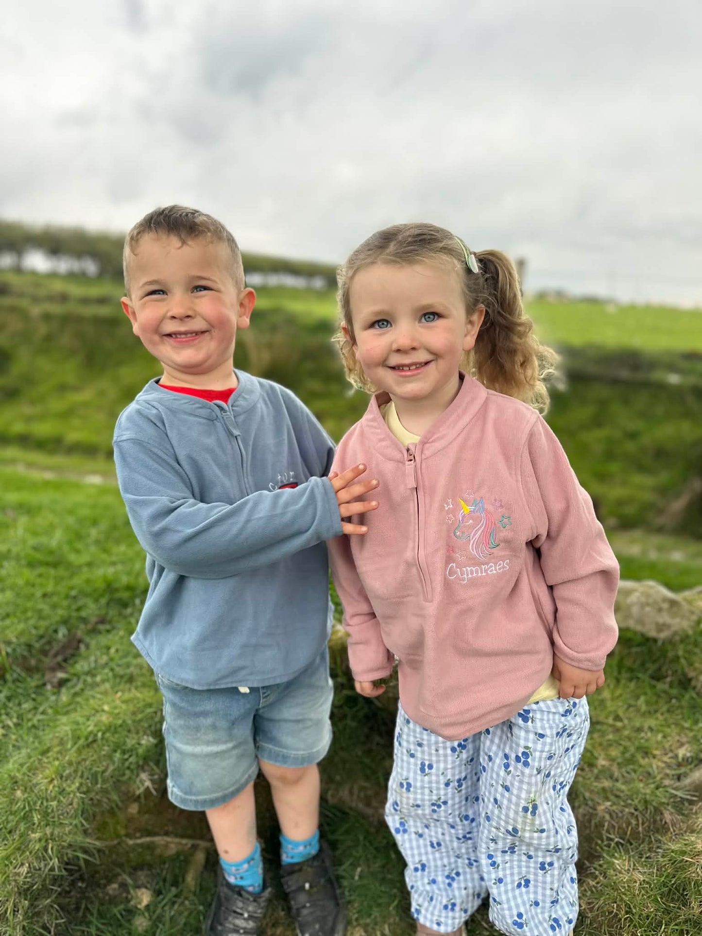Fflis ysgafn plant | Kids microfleece