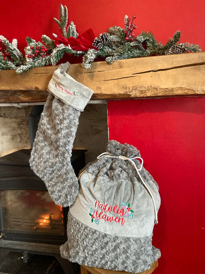 SALE! Sachau a Sanau Nadolig/Christmas Sacks and stockings - red stockings currently out of stock