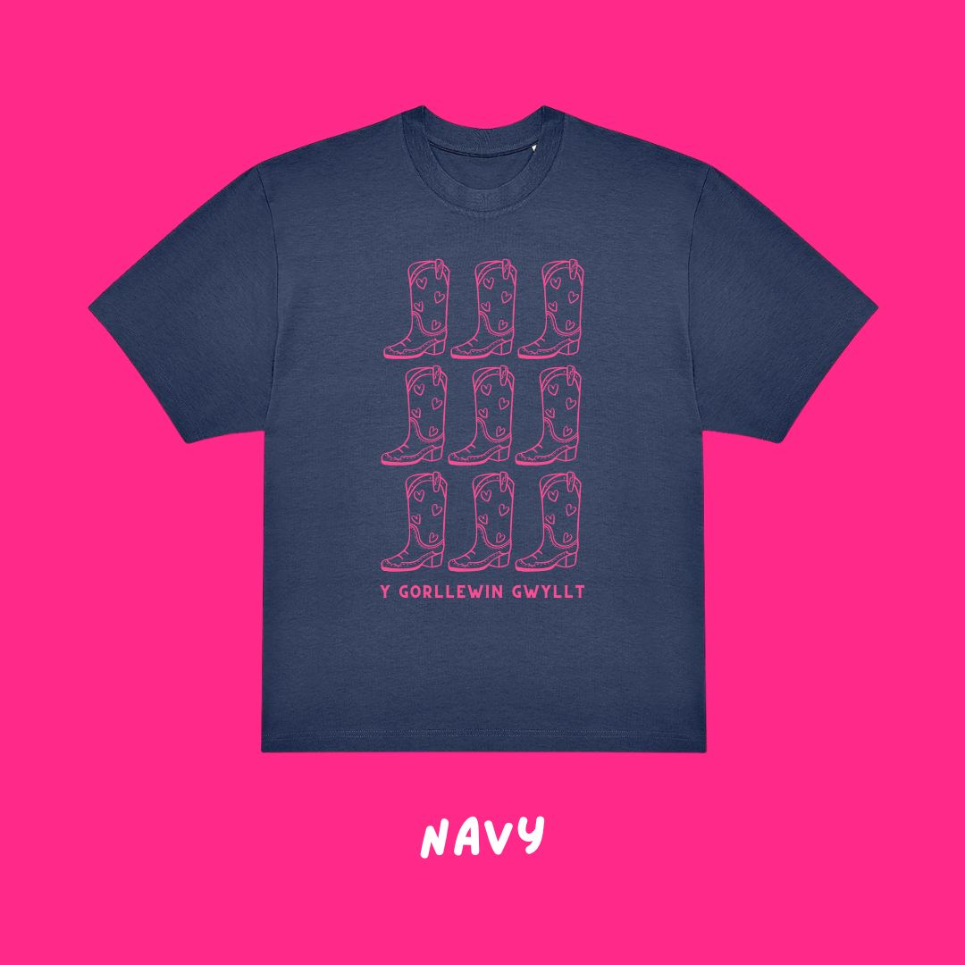 LEFTOVER STOCK- Crys T Y Gorllewin Gwyllt Oversized Tee