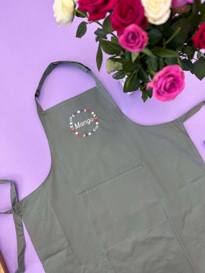 Ffedog Sul y Mamau | Mother's Day Apron