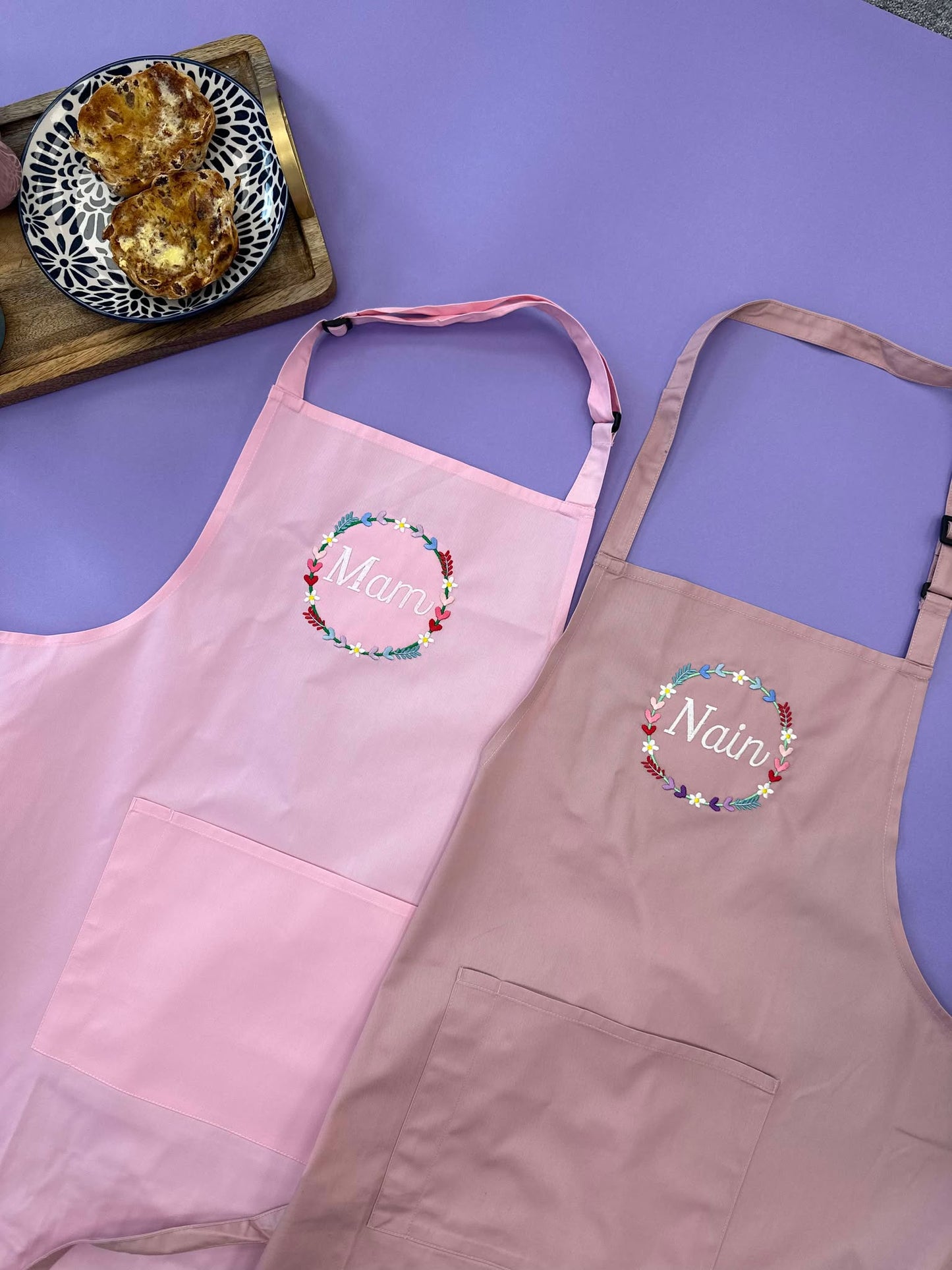 Ffedog Sul y Mamau | Mother's Day Apron