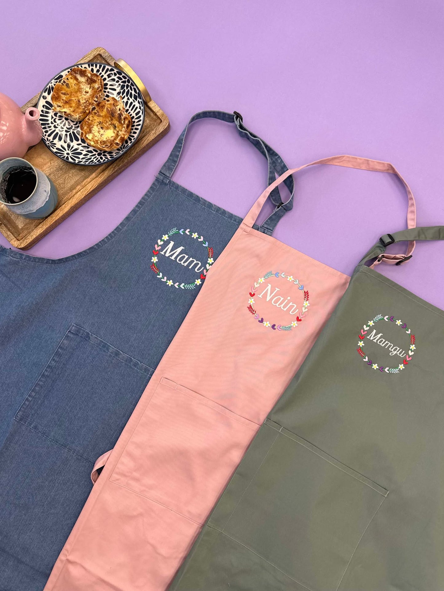 Ffedog Sul y Mamau | Mother's Day Apron