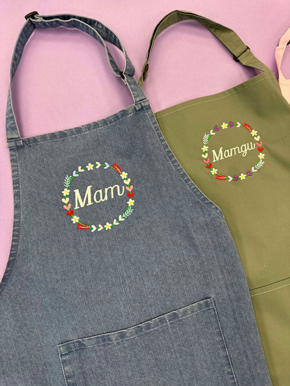 Ffedog Sul y Mamau | Mother's Day Apron