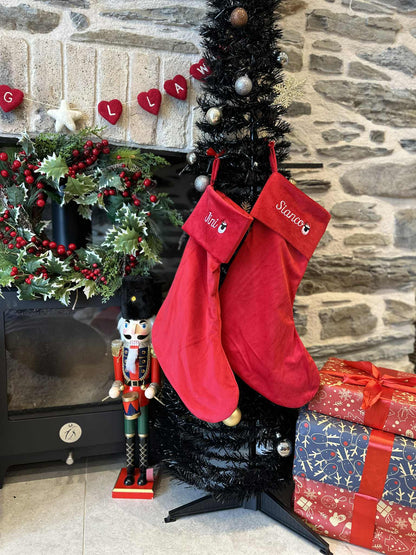 EMBROIDERY Sachau a Sanau Nadolig/Christmas Sacks and stockings