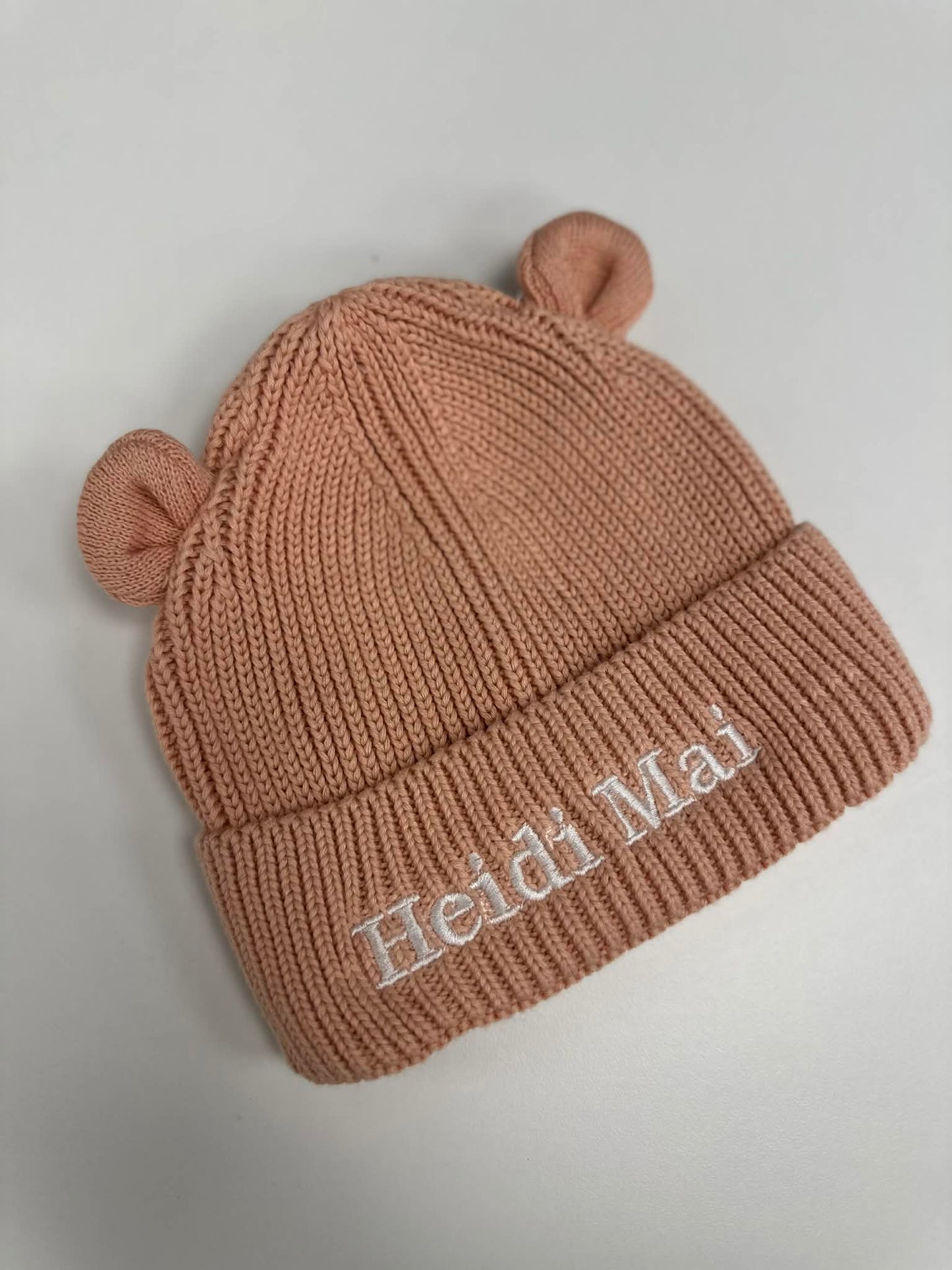 Hetiau Babanod wedi personoli | Personalised baby beanies