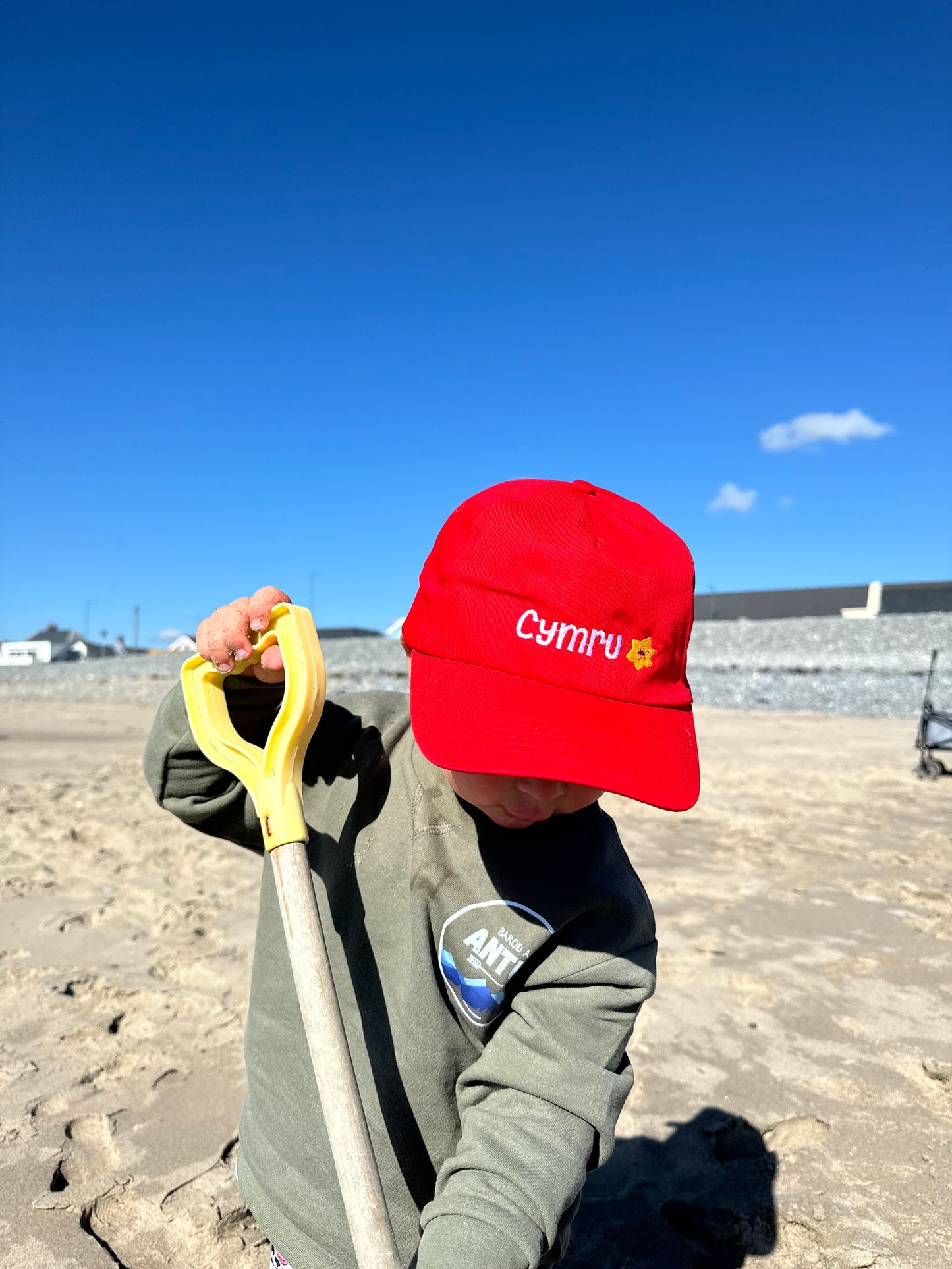 LEFTOVER STOCK - Hetiau bwced a hetiau haul- Bucket and sun hats CLEARANCE