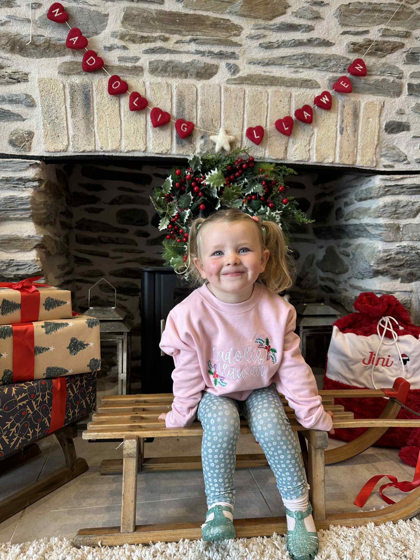 Siwmperi Nadolig WREATH Sparkly 2025 - Christmas jumpers