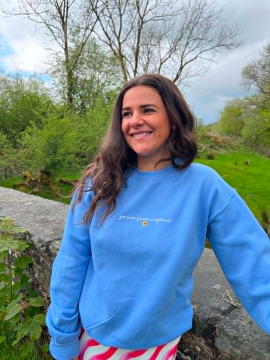 Siwmper Gwnewch y Pethau Bychain |  sweatshirt