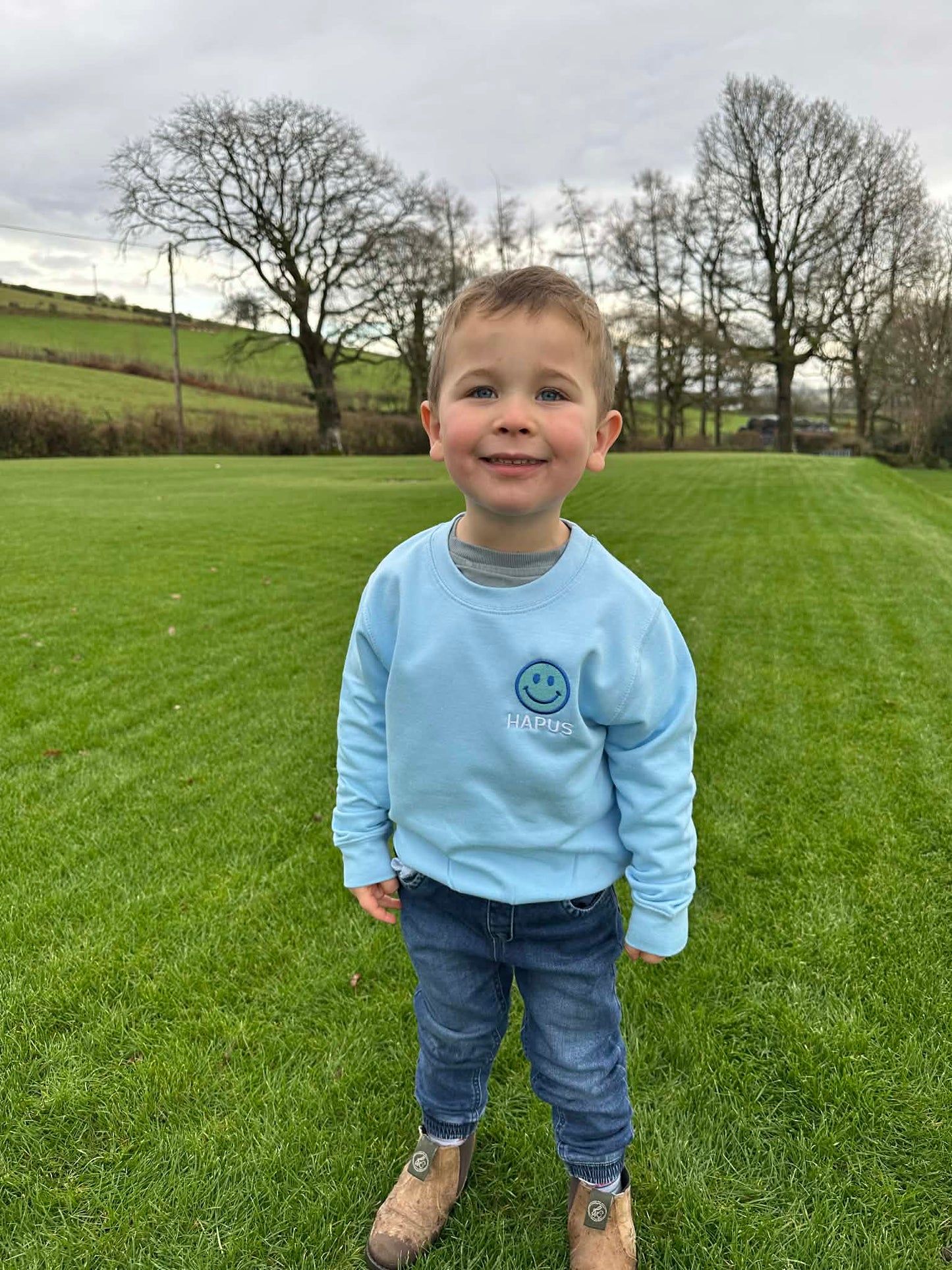 Siwmper Wyneb Hapus | Smiley Face Hoody Sweatshirt