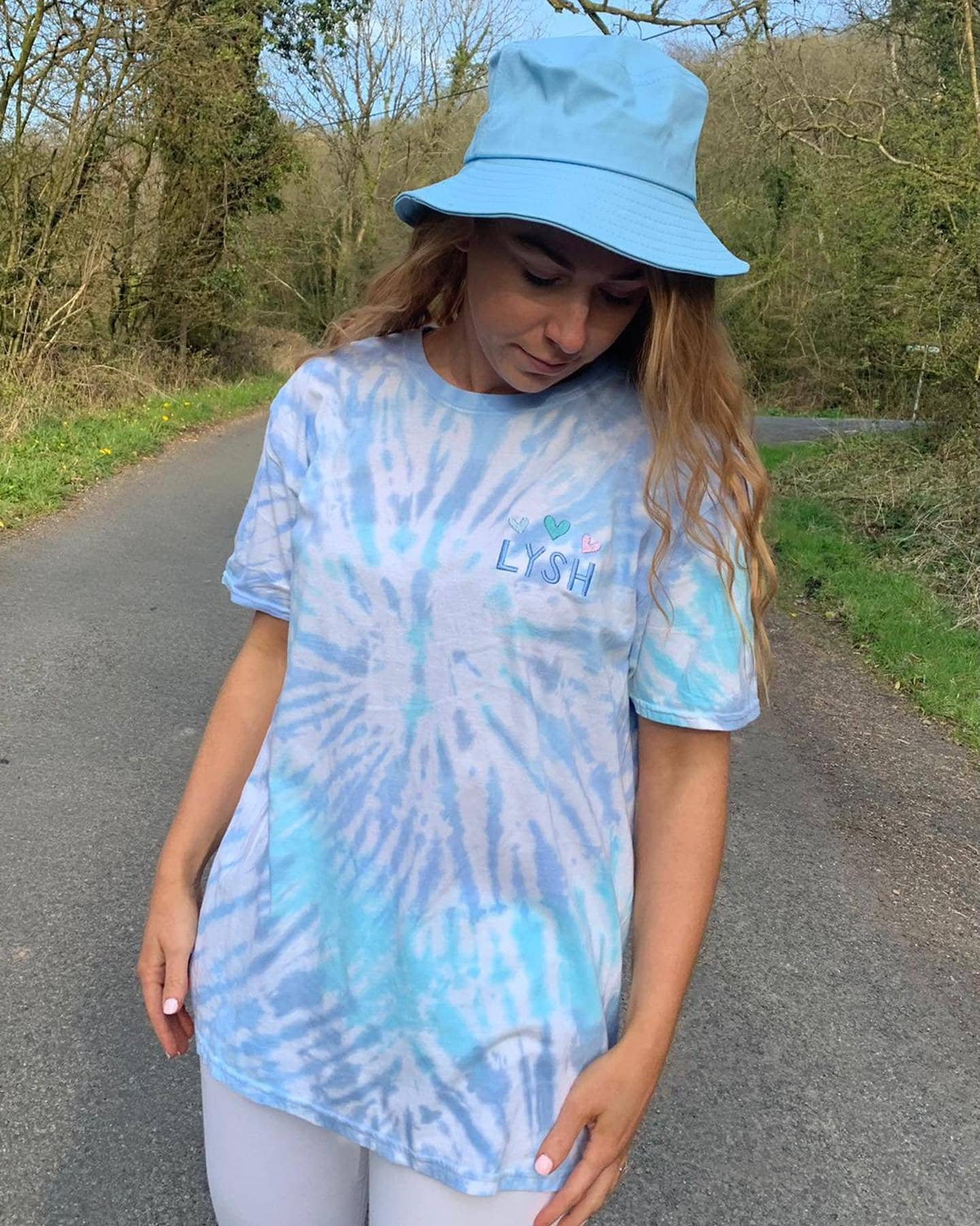 LYSH tie dye t-shirt ani-bendod