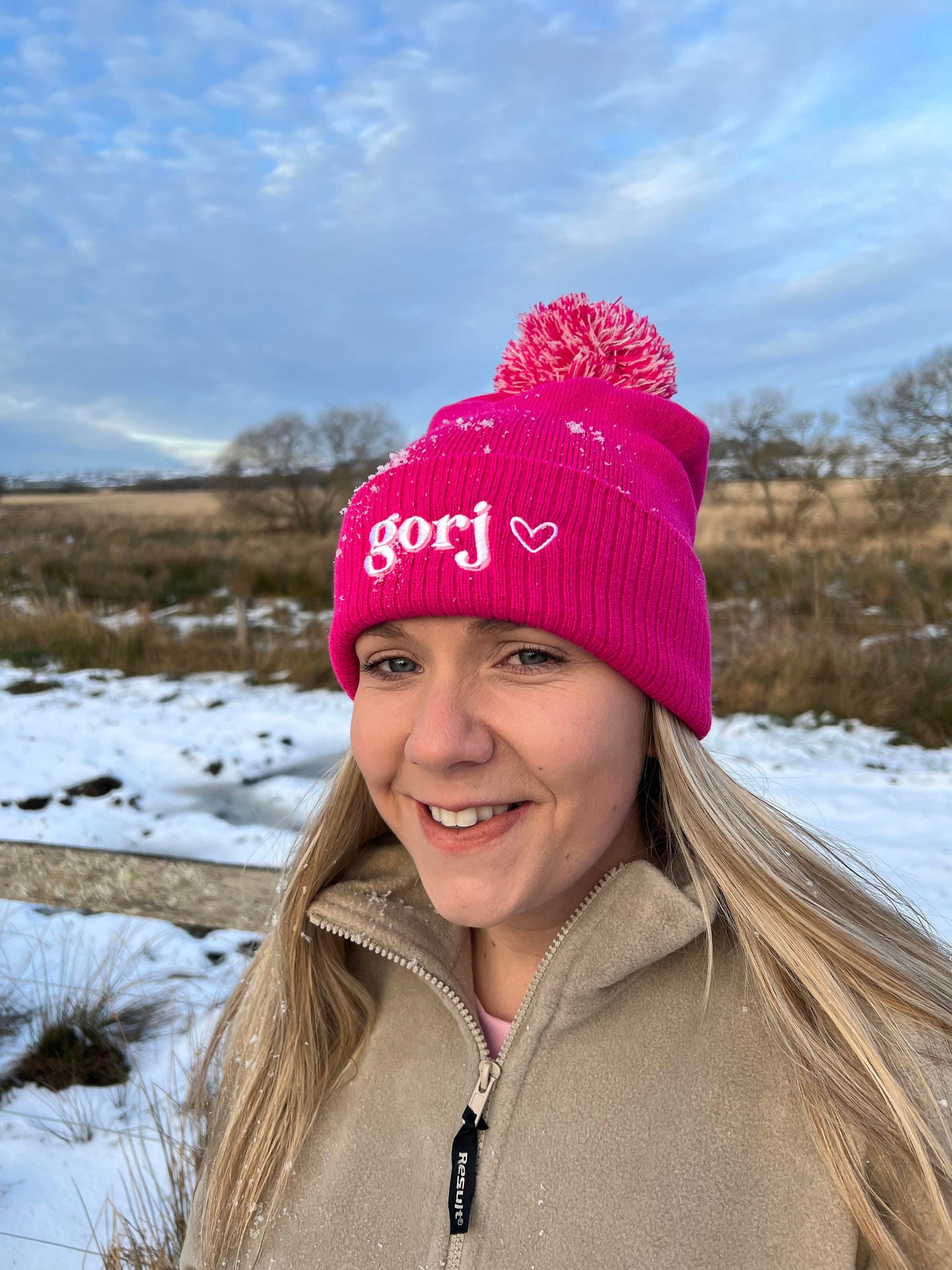 Biwt/Gorj/Cariad/Beb -BOBBLE- hat ani-bendod